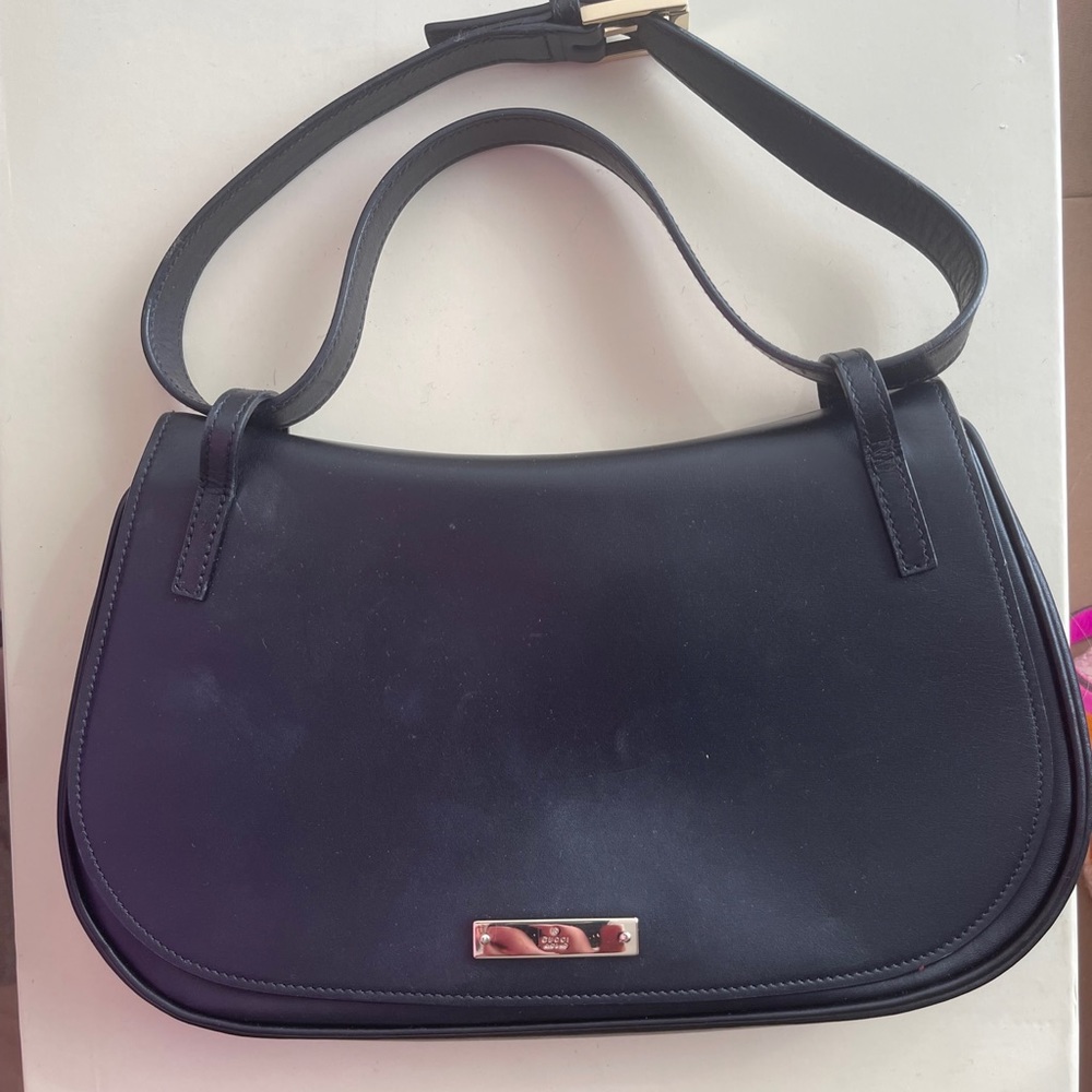 Gucci small leather bag, black. Made in Italy